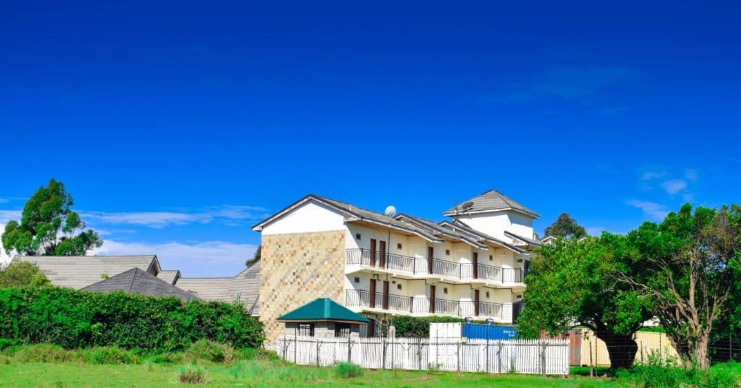 Golden Gates Hotel Thuthuriki Kültér fotó